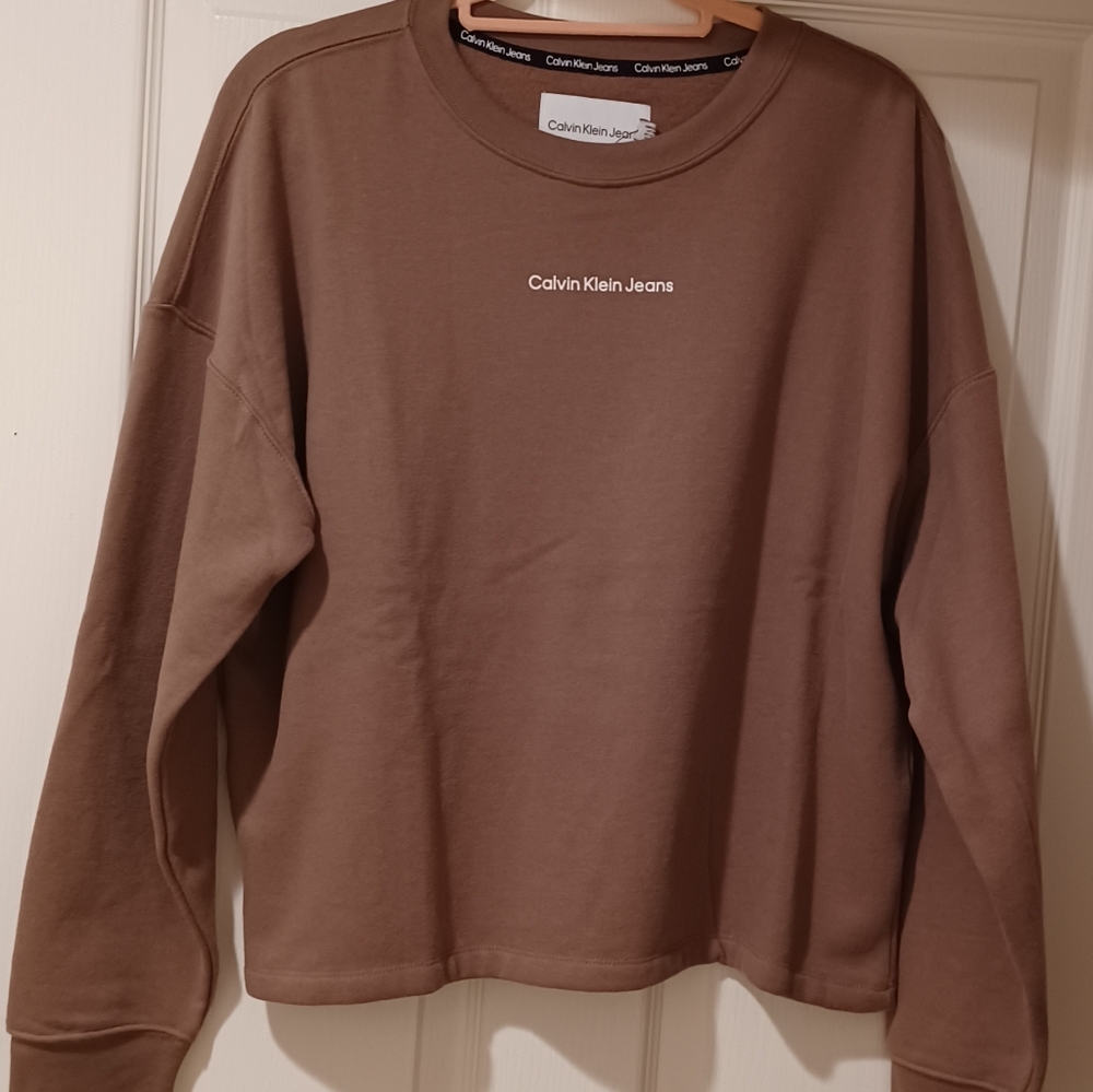 CALVIN KLEIN LOGO TAN CROPPED CROP SWEATSHIRT 
NWT